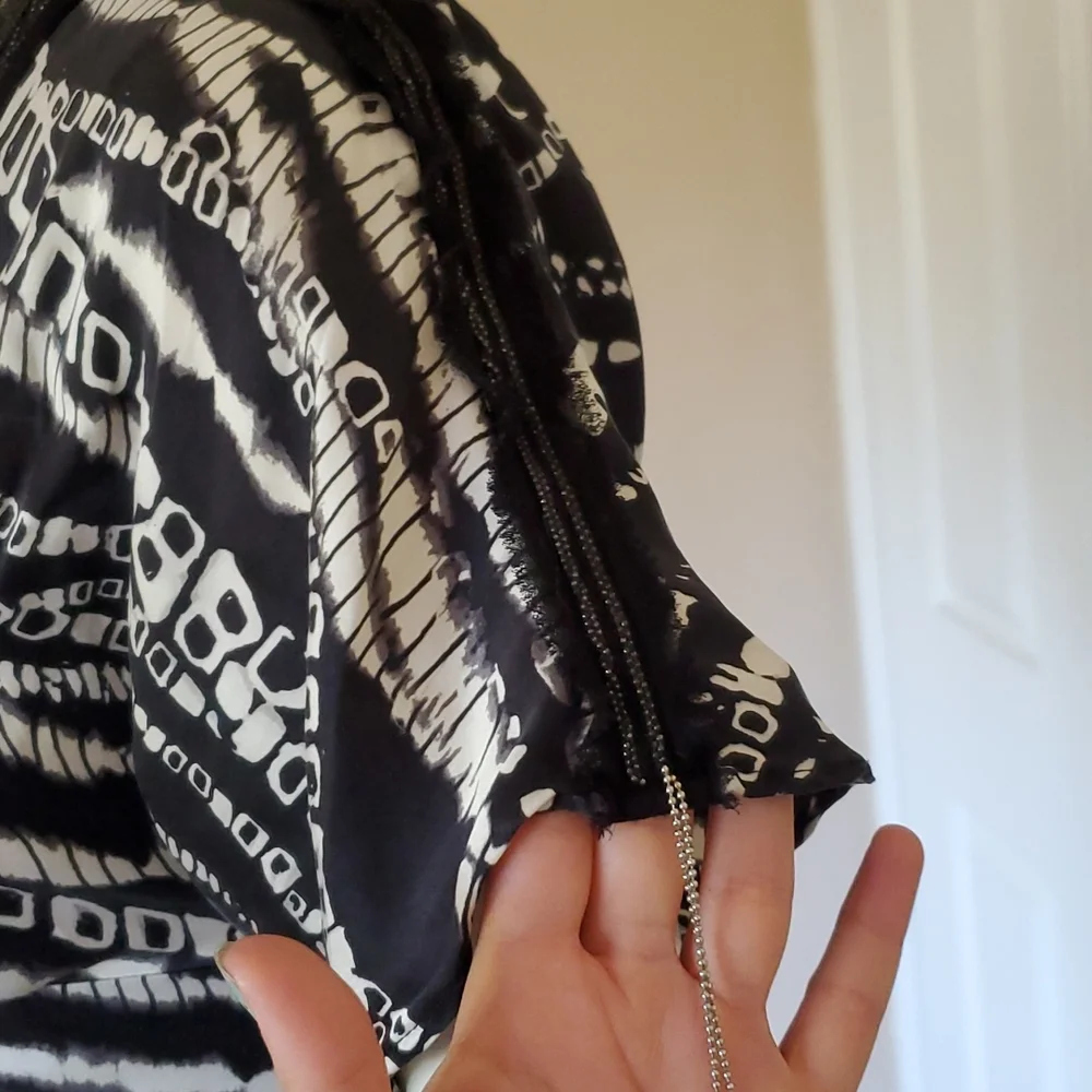 Cache Top - Picture 4 of 6